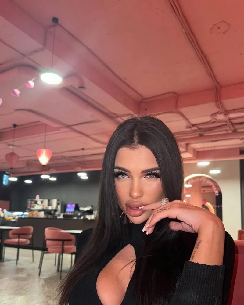kadikoy--anal-siyahi-sinirsiz-eve-gelen-otele-gelen Escort İlanı Hazal - %100 Gerçek Fotoğraflı Randevu