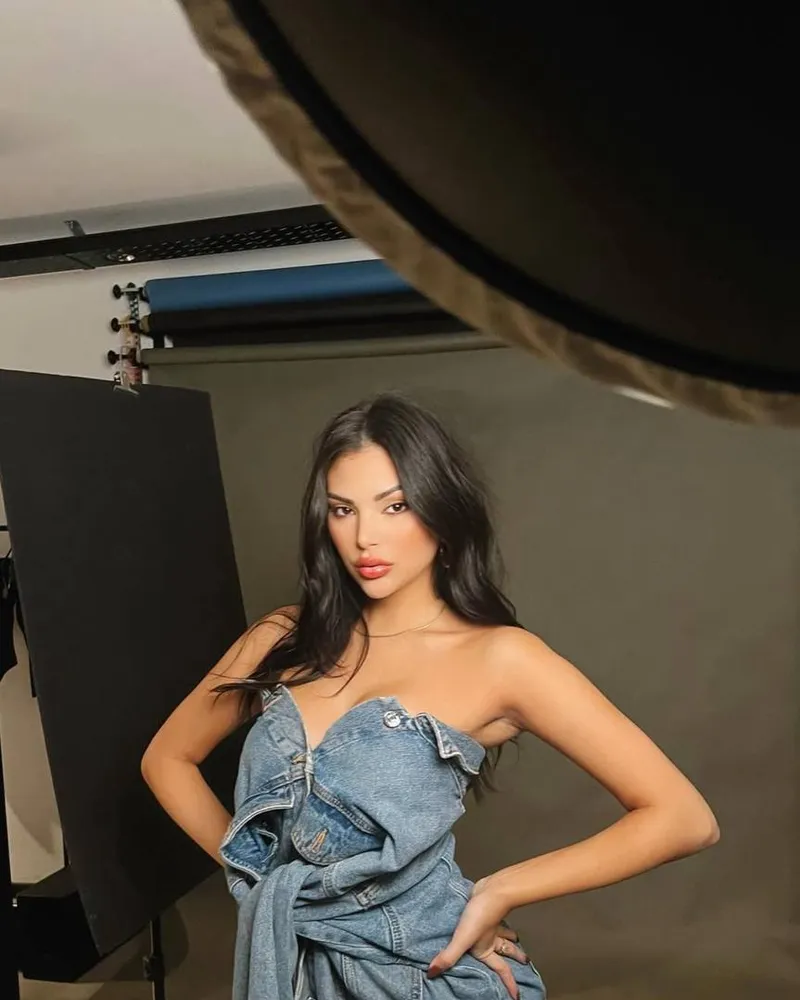 kadikoy--anal-siyahi-sinirsiz-eve-gelen-otele-gelen Escort İlanı Ece - %100 Gerçek Fotoğraflı Randevu