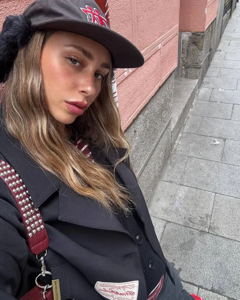 kadikoy--anal-siyahi-sinirsiz-eve-gelen-otele-gelen Escort İlanı Damla - %100 Gerçek Kaporasız Buluşma
