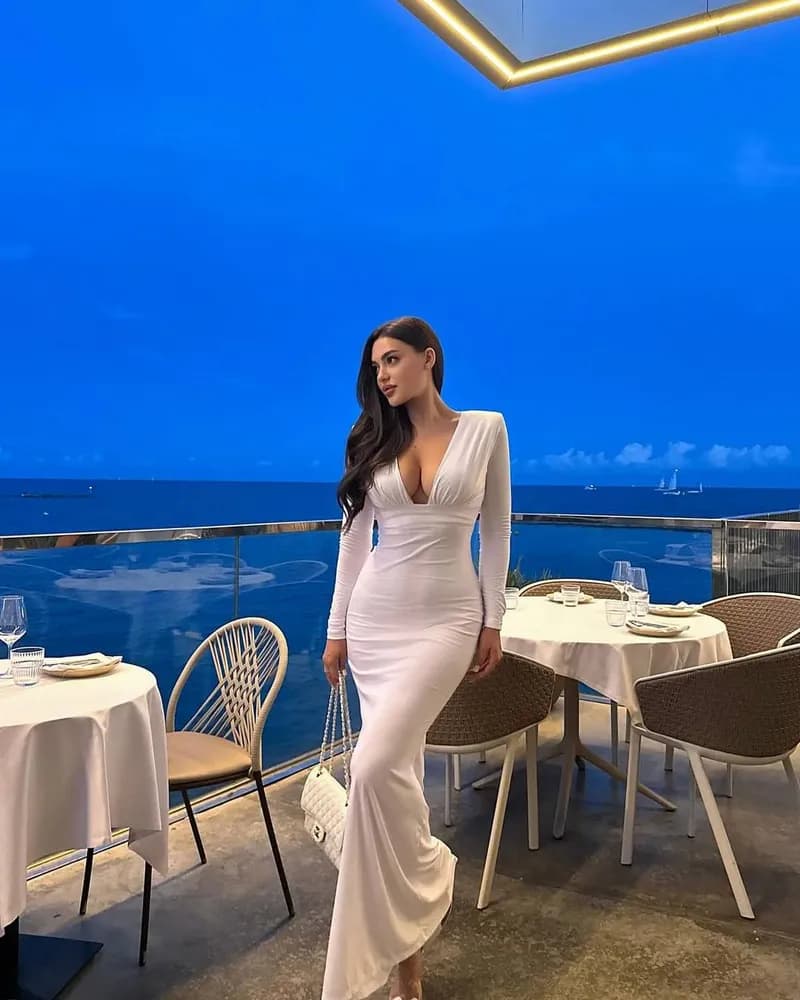 Lara | Bakirkoy VIP Escort | ISTANBUL ESCORT HİZMETİ